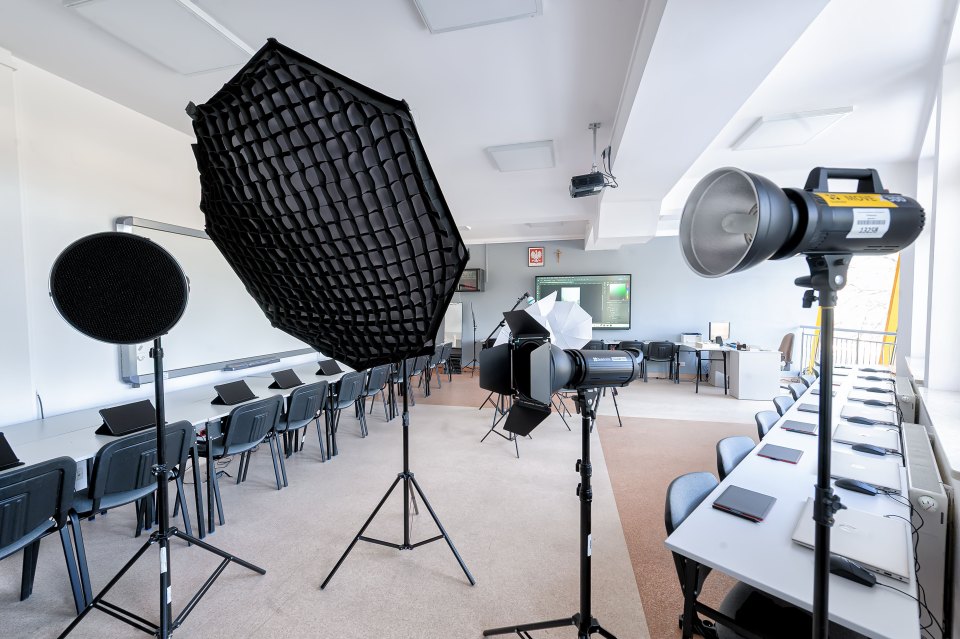Pracownia WT3 — Fotografia i studio oświetleniowe, ujęcie 5.