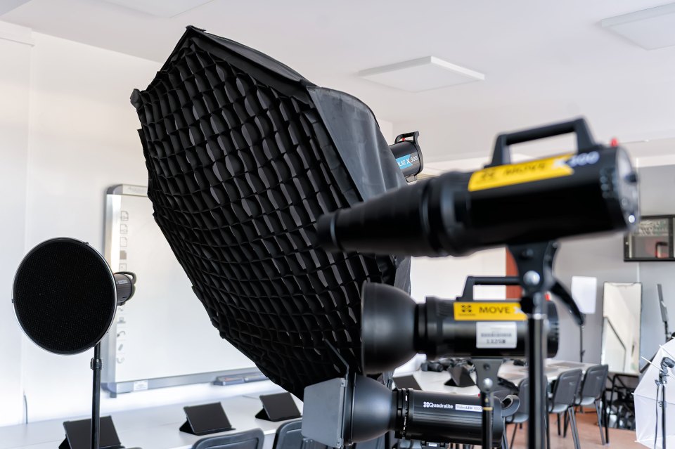 Pracownia WT3 — Fotografia i studio oświetleniowe, ujęcie 9.