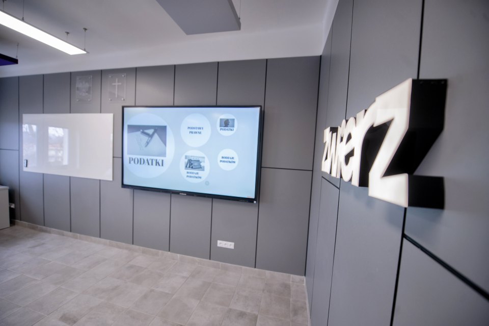 Sala 207 — Pracownia przedmiotów ekonomicznych, ujęcie 3.